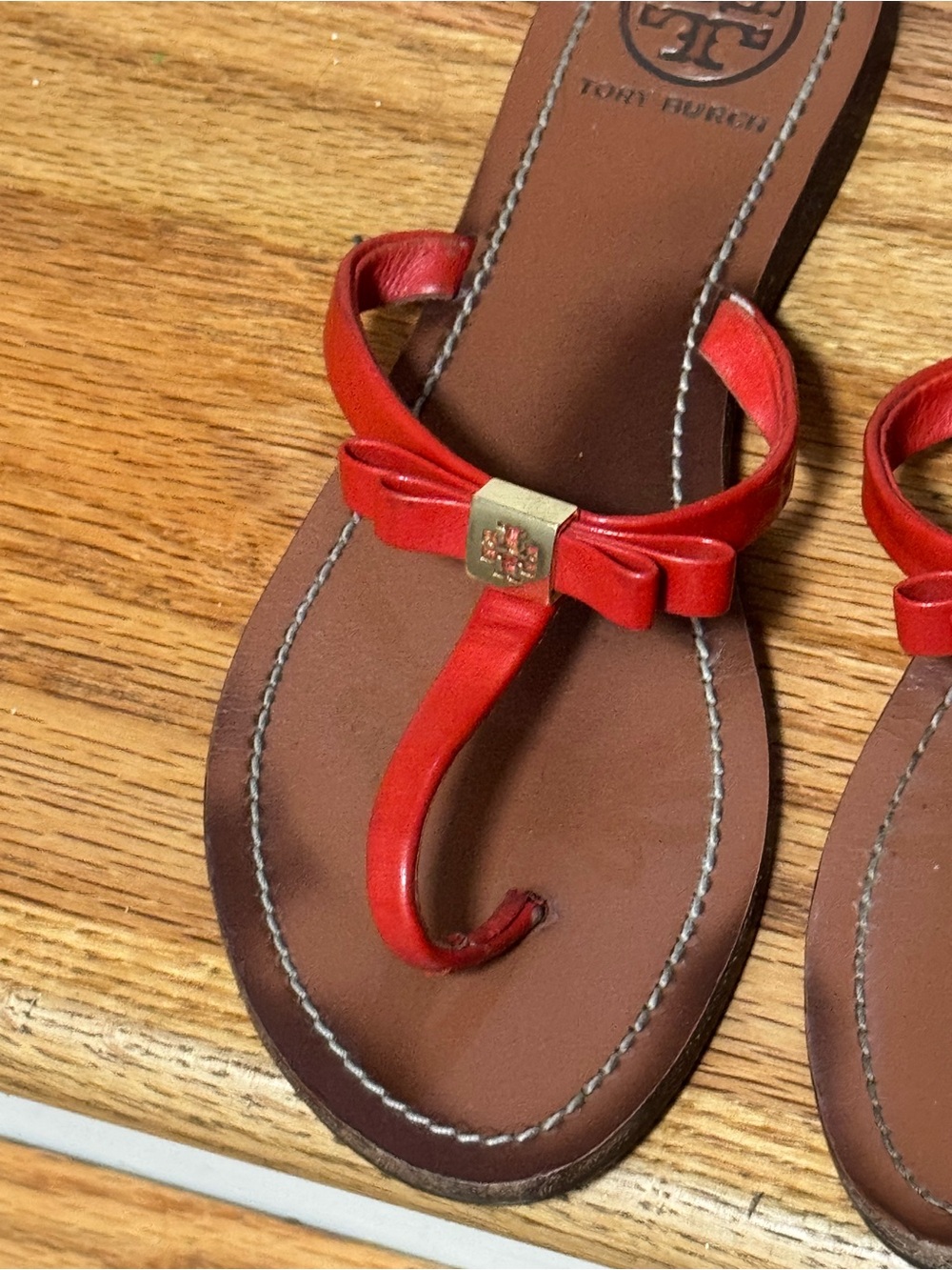 Tory Burch Red Leather Bow Thong Sandals with Gold Logo Accent